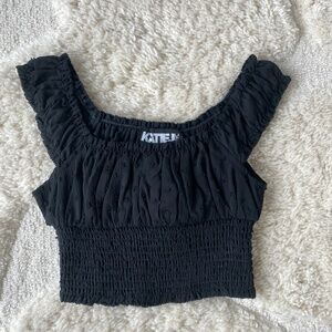 Black scrunch Katie j NYC top